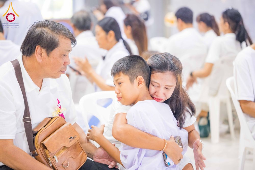 ภาพ No.317426:วันอาทิตย์ ที่ 29 มีนาคม พ.ศ.2569  พิธีปลงผม , พิธีขอขมามอบบาตรและผ้าไตร , พิธีบรรพชา ณ ศูนย์ปฏิบัติธรรมสมุทรปราการ จำนวน 42 รูป