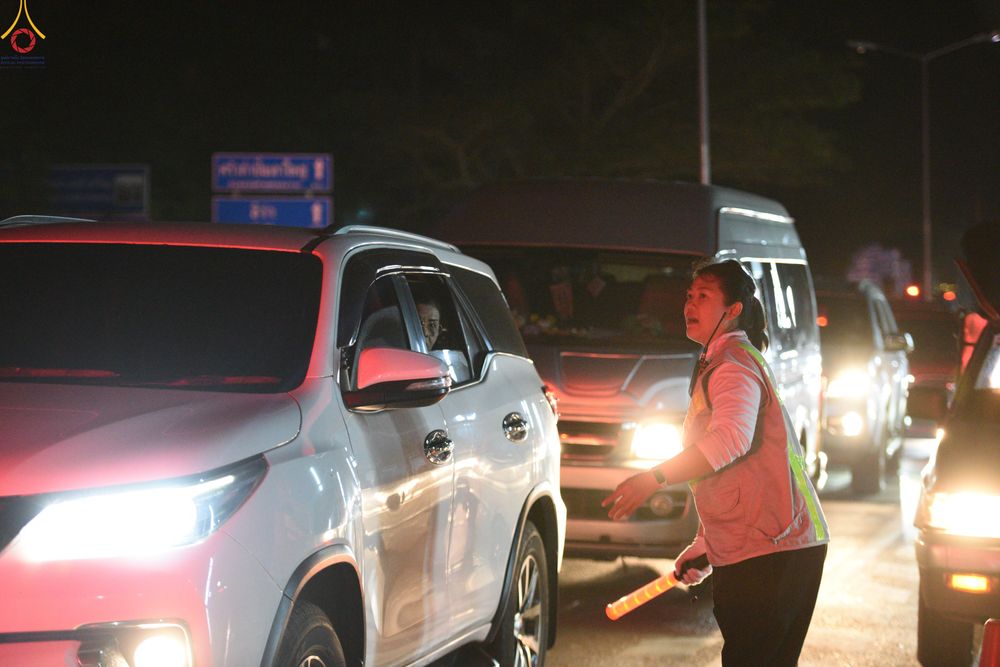 ภาพ No.283418:วันที่ 12 -13 ธันวาคม พ.ศ.2568 เบื้องหลังความสำเร็จ ของการจัดงานตักบาตร พระ 1,000 รูป เขาใหญ่