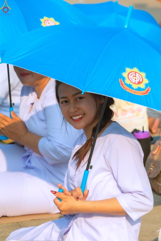 ภาพ No.324626:วันที่ 22 เมษายน พ.ศ.2569 (วันคุ้มครองโลก) บรรยากาศสาธุชน ในงานถวายมหาสังฆทาน 40,000 กว่าวัดทั่วประเทศ ณ ลานธรรม วัดพระธรรมกาย