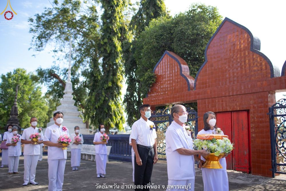 ภาพ No.69124:พระธรรมยาตรา ปฏิบัติศาสนกิจ ทำนุบำรุงศาสนสถาน, สวดธรรมจักร, ปฏิบัติธรรม ร่วมกับชุมชน,นักเรียนเด็กดีวีสตาร์ และร่วมพิธีทอดผ้าป่าบำรุงศาสนสถาน ในโครงการธรรมยาตรากตัญญูบูชา มหาปูชนียาจารย์ พระมงคลเทพมุนี(สด จนฺทสโร) พระผู้ปราบมาร อนุสรณ์สถาน 7 แห่ง ปีที่ 11