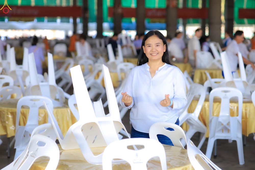 ภาพ No.322687:วันที่ 15-18 เมษายน พ.ศ.2569 การเเตรียมโต๊ะฉัน , เตรียมจุดพักค้าง , เรียงเก้าอี้ , เรียงกล่องไทยธรรม  เพื่องานถวายมหาสังฆทาน 40,000 กว่าวัดทั่วประเทศ วันคุ้มครองโลก 22 เมษายน พ.ศ.2569 วัดพระธรรมกาย