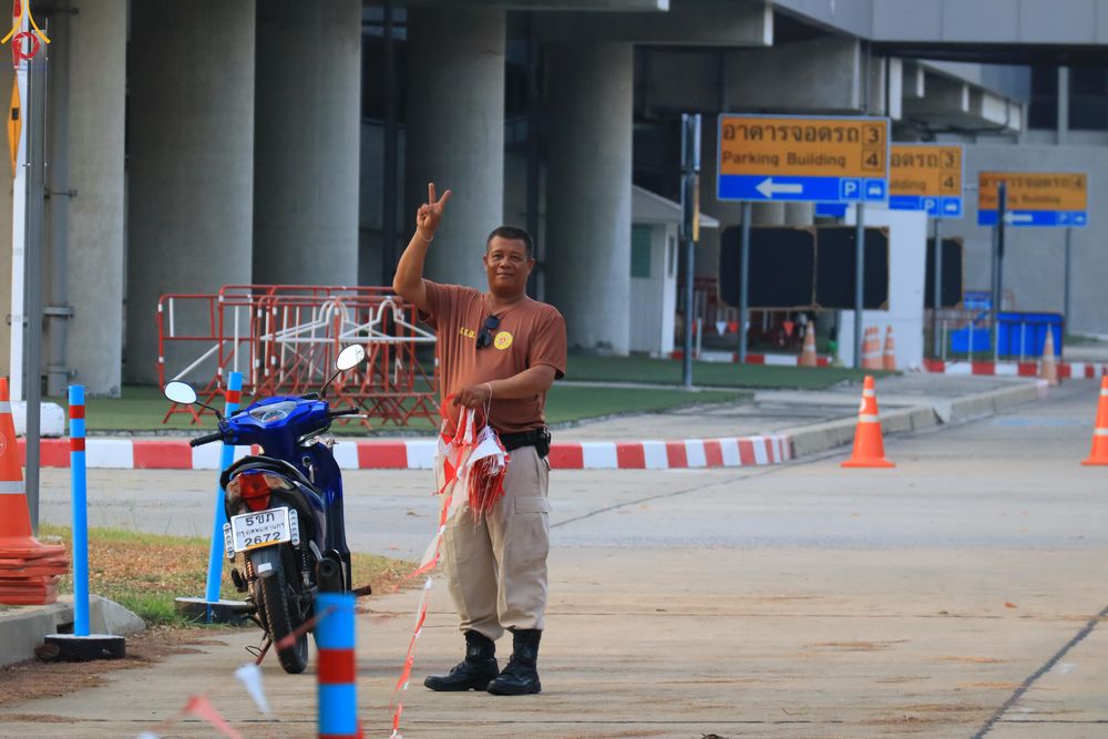 ภาพ No.323056:วันที่ 19 เมษายน พ.ศ.2569 การเรียงกล่องไทยธรรม , เตรียมงานจราจร เพื่องานถวายมหาสังฆทาน 40,000 กว่าวัดทั่วประเทศ วันคุ้มครองโลก 22 เมษายน พ.ศ.2569 วัดพระธรรมกาย