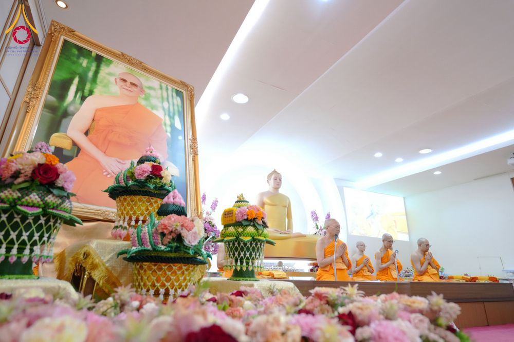 ภาพ No.346870:วันพฤหัสบดีที่ 27 สิงหาคม พ.ศ. 2569  พิธีปฏิบัติธรรมและทอดผ้าป่าบำรุงวัด เนื่องในวันธรรมชัย ณ วัดพระธรรมกายโตเกียว ประเทศญี่ปุ่น