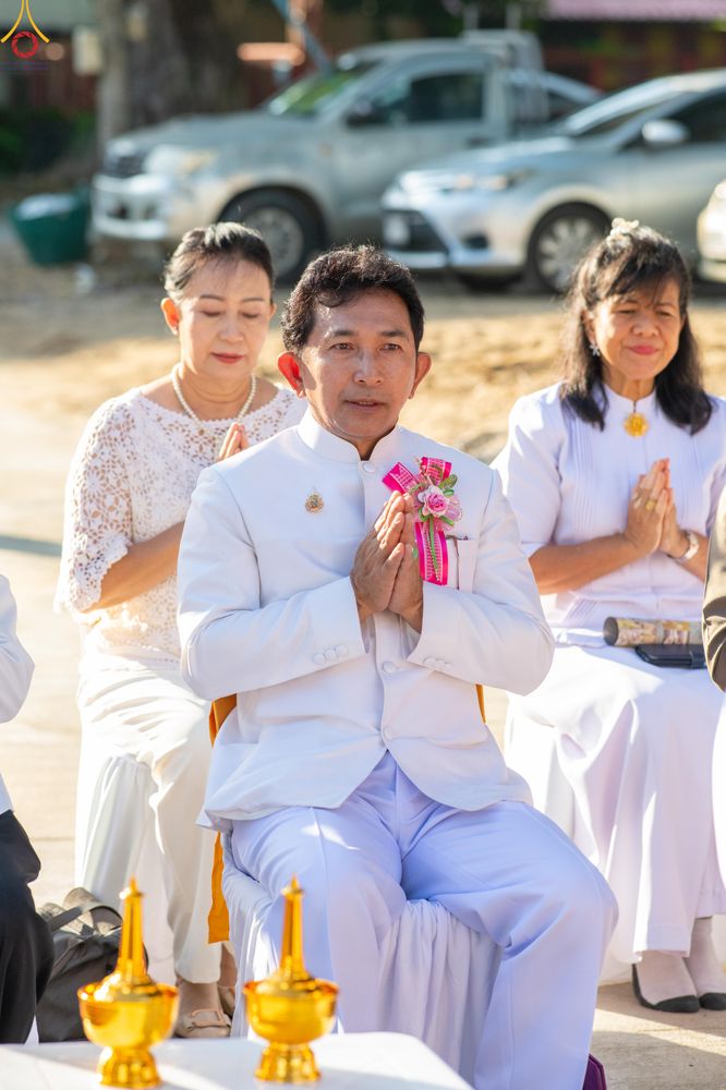 ภาพ No.339144:วันเสาร์ที่ 27 มิถุนายน พ.ศ. 2569 พิธีตักบาตรแด่คณะสงฆ์ 323 วัด 4 จังหวัดชายแดนภาคใต้ พิธีถวายสังฆทานแด่คณะสงฆ์ 323 วัด ปีที่ 22 ครั้งที่ 187 พิธีมอบกองทุนหนุนแรงใจช่วยครูใต้ ปีที่ 19 ครั้งที่ 150 และพิธีทำบุญอุทิศส่วนกุศลให้ผู้วายชนม์