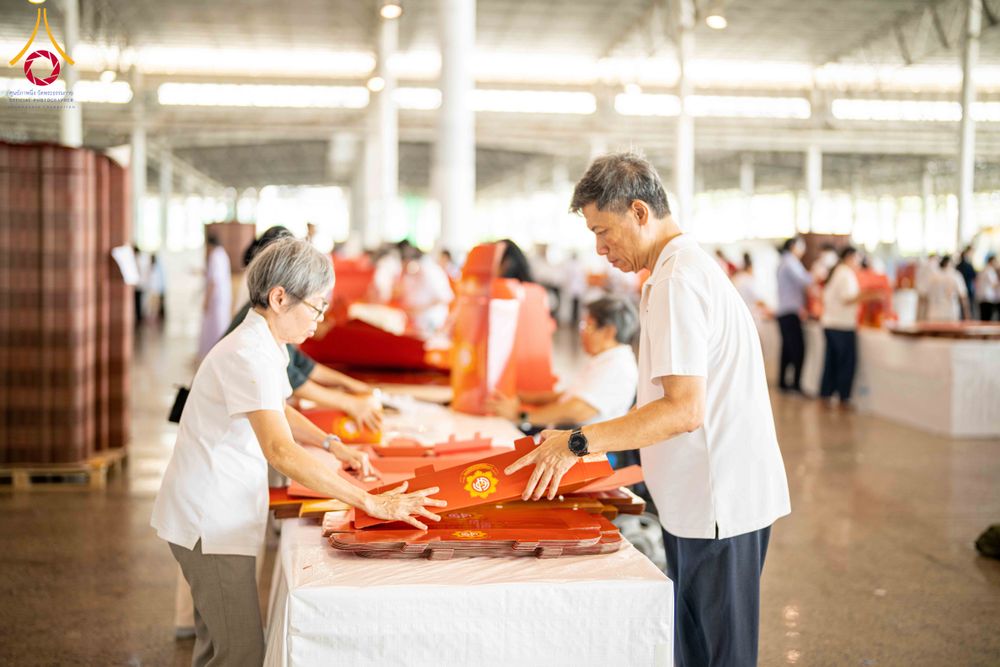 ภาพ No.315950:วันที่ 24 - 27 มีนาคม พ.ศ.2569 การเตรียมงานมหาสังฆทาน 40,000 กว่าวัดทั่วไทย วันคุ้มครองโลก 22 เมษายน พ.ศ.2569