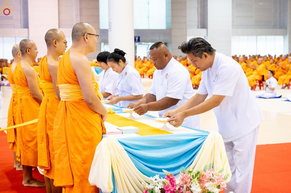 ภาพ No.339545:วันที่ 18 กรกฎาคม พ.ศ.2569 วันมหารำลึก ครั้งที่ 36 ณ ห้องแก้วสารพัดนึก 1 วัดพระธรรมกาย