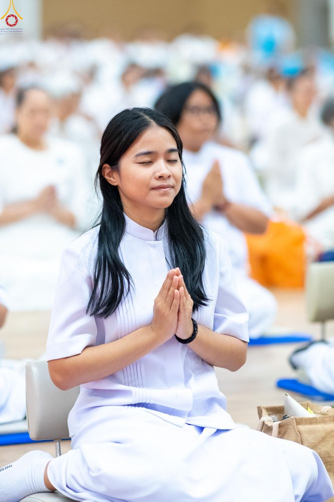 ภาพ No.329049:วันอาทิตย์ที่ 17 พฤษภาคม พ.ศ.2569 พิธีร่วมบุญการศึกษาพระภิกษุสามเณร (หนังสือบาลี นักธรรม ทางก้าวหน้า World-Pec) ณ ห้องแก้วสารพัดนึก 2 วัดพระธรรมกาย