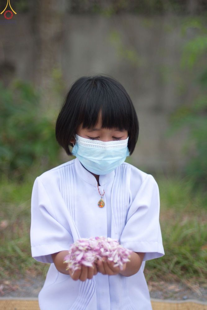 ภาพ No.68989:พิธีต้อนรับพระธรรมยาตรา ในโครงการธรรมยาตรากตัญญูบูชา มหาปูชนียาจารย์ พระมงคลเทพมุนี(สด จนฺทสโร) พระผู้ปราบมาร อนุสรณ์สถาน 7 แห่ง ปีที่ 11 วันที่ 3 มกราคม พ.ศ. 2566 ณ อนุสรณ์สถานมหาวิหารพระมงคลเทพมุนี จ.สุพรรณบุรี