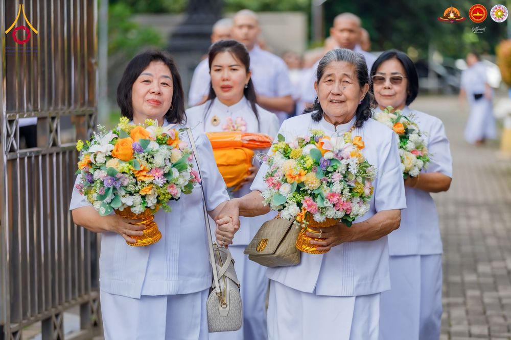 ภาพ No.283600:วันเสาร์ที่ 20 ธันวาคม  2568 พิธีบรรพชาสามเณร ณ ประเทศอินโดนีเซีย