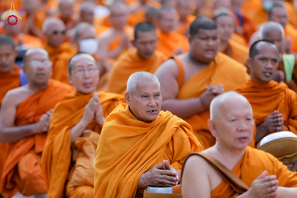 ภาพ No.313955:วันอาทิตย์ที่ 14 มีนาคม พ.ศ. 2569 ทำบุญเมืองหาดใหญ่ตักบาตรพระ 1,109 รูป เติมบุญใหญ่ หลังวิกฤตมหาอุทกภัย ณ ซุ้มประตูไชน่าทาวน์ ถนนศุภสารรังสรรค์ อ.หาดใหญ่ จ.สงขลา