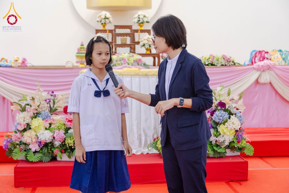 ภาพ No.282072:วันศุกร์ที่ 19 ธันวาคม พ.ศ. 2568 พิธีมอบโล่และใบประกาศเกียรติคุณ โครงการเจริญพระพุทธมนต์ธัมมจักกัปปวัตตนสูตร และวันรวมพลังเด็กดีV-Star ดาวแห่งความดี ผู้นำฟื้นฟูศีลธรรมโลกจังหวัดสระบุรี ณ ศูนย์ปฏิบัติธรรมสระบุรี