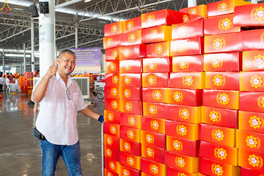 ภาพ No.320548:วันที่ 10 เมษายน พ.ศ.2569 การเตรียมกล่องไทยธรรม เพื่องานถวายมหาสังฆทาน 40,000 กว่าวัดทั่วประเทศ วันคุ้มครองโลก 22 เมษายน พ.ศ.2569 วัดพระธรรมกาย