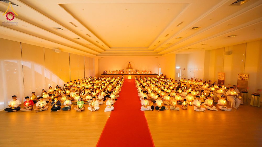 ภาพ No.332079:วันอาทิตย์ที่ 31 พฤษภาคม พ.ศ. 2569 วัดพระธรรมกายสิงคโปร์จุดประทีปแห่งศรัทธา ฉลองวิสาขบูชา ปี 2569 ยิ่งใหญ่ Dhammakaya Centre Singapore Illuminates the Lights of Faith in a Grand Vesak Day 2026 Celebration