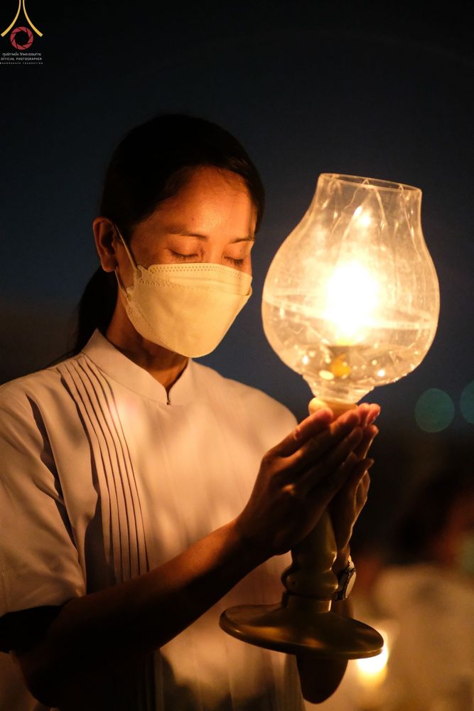 ภาพ No.75338:พิธีจุดประทีปถวายเป็นพุทธบูชา และบูชาธรรมมหาปูชนียาจารย์ ในโครงการธรรมยาตรากตัญญูบูชา มหาปูชนียาจารย์ พระมงคลเทพมุนี(สด จนฺทสโร) พระผู้ปราบมาร ปีที่ 11 ณ อนุสรณ์สถานลำดับที่ 7 สถานที่ขยายวิชชาธรรมกาย วัดพระธรรมกาย จ.ปทุมธานี วันที่ 31 มกราคม พ.ศ. 2566