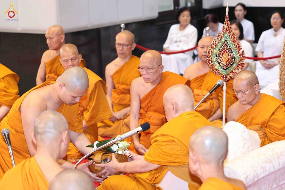 ภาพ No.341887:วันพุธที่ 29 กรกฎาคม พ.ศ. 2569 พิธีอุปสมบทสามเณรประโยค 9 นาคในพระบรมราชานุเคราะห์ ณ โบสถ์พระไตรปิฏก วัดพระธรรมกาย