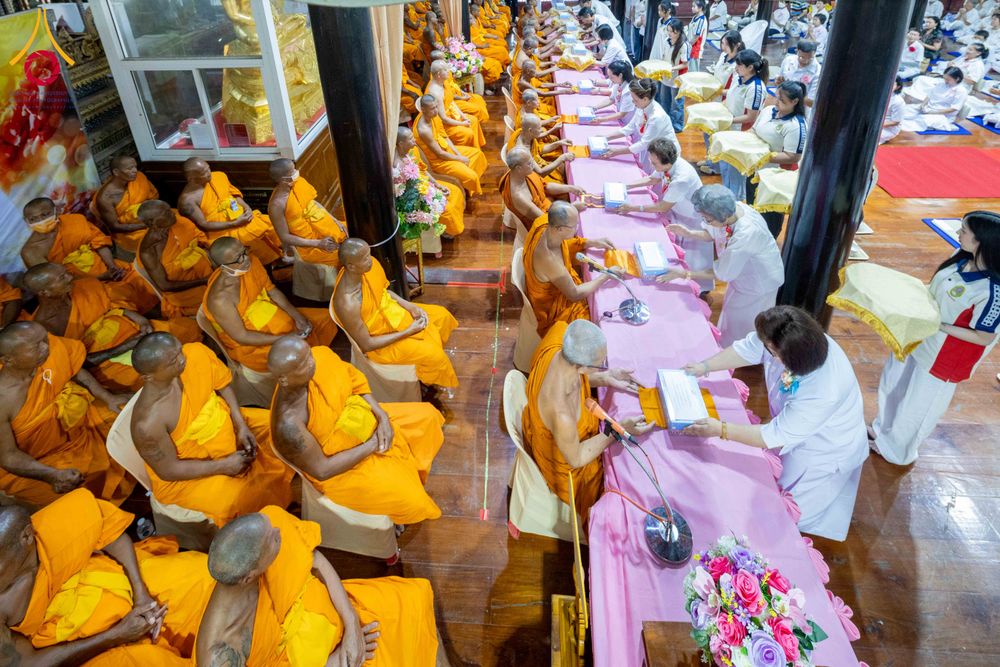 ภาพ No.300910:วันที่ 22 มกราคม พ.ศ. 2569 พิธีทอดผ้าป่าทำนุบำรุงศาสนสถาน ณ วัดบางปลา อ.บางเลน จ.นครปฐม ในโครงการธรรมยาตรา กตัญญูบูชา มหาปูชนียาจารย์ พระมงคลเทพมุนี(สด จนฺทสโร) พระผู้ปราบมาร อนุสรณ์สถาน 7 แห่ง ปีที่ 14