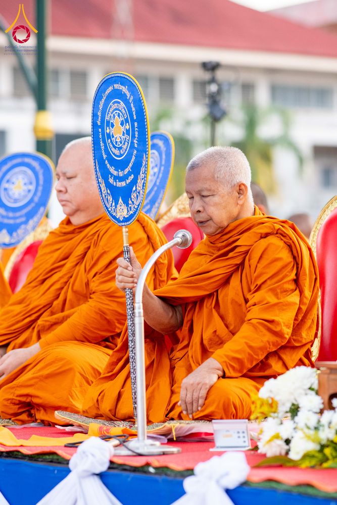 ภาพ No.329477:วันอาทิตย์ที่ 24 พฤษภาคม พ.ศ. 2569 พิธีตักบาตรพระ 1,000 รูป เพื่อถวายเป็นพุทธบูชาในเทศกาลวิสาขบูชาโลก และ ถวายเป็นพระราชกุศล  ณ ลานศิลปวัฒนธรรม เมืองปัตตานี จ.ปัตตานี