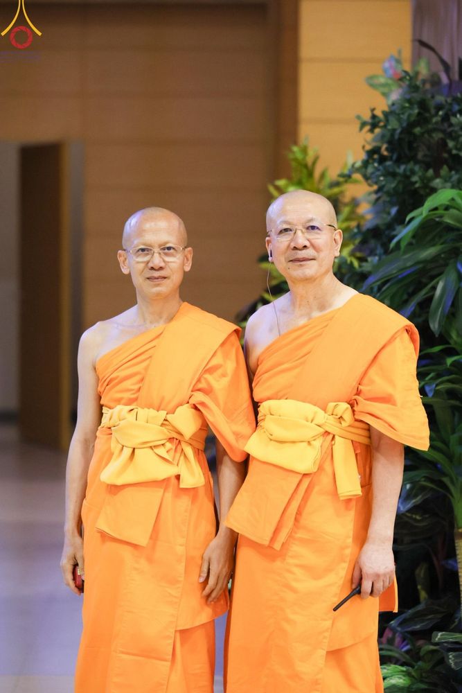 ภาพ No.148100:V.43 ภาพเตรียมงาน ปฎิบัติงาน ของเจ้าหน้าที่ อาสาสมัคร ทุกสถานะ เพื่อความสำเร็จ ในงานวันสมาธิโลก วันอาทิตย์ที่ 4 สิงหาคม พ.ศ.2567