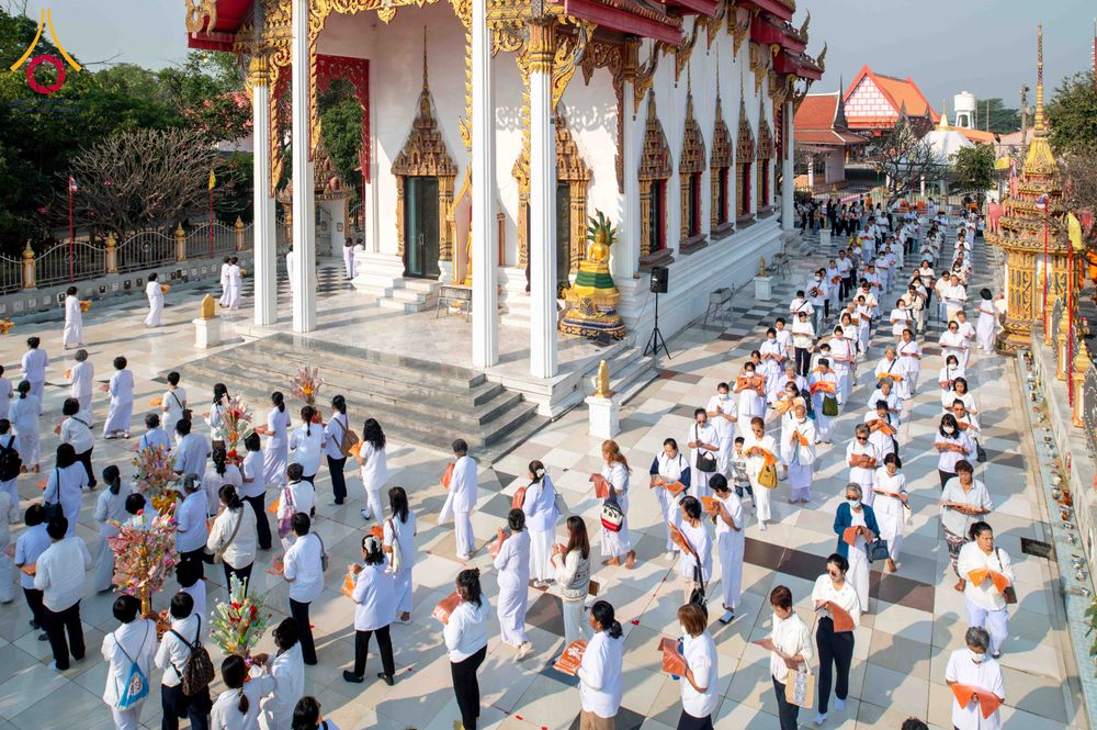 ภาพ No.304393:วันที่ 27 มกราคม พ.ศ. 2569 พิธีทอดผ้าป่าทำนุบำรุงศาสนสถาน ณ วัดบางไผ่นารถ ต.บางไทรป่า อ.บางเลน จ.นครปฐม ในโครงการธรรมยาตรา กตัญญูบูชา มหาปูชนียาจารย์ พระมงคลเทพมุนี(สด จนฺทสโร) พระผู้ปราบมาร อนุสรณ์สถาน 7 แห่ง ปีที่ 14