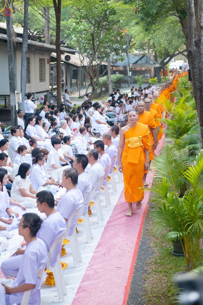 ภาพ No.319791:วันอาทิตย์ที่ 5 เมษายน พ.ศ.2569 พิธีตัดปอยผม และปลงผมนาคธรรมทายาท โครงการบรรพชาและอุปสมบทหมู่ รุ่นบูชาธรรม 82 ปี หลวงพ่อธัมมชโย