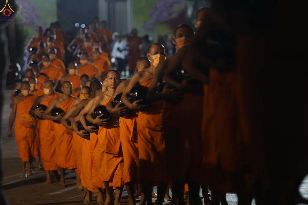 ภาพ No.289151:วันที่ 7 มกราคม พ.ศ. 2569 พิธีตักบาตรพระธรรมยาตรา ณ อนุสรณ์สถานลำดับที่ 1 สถานที่เกิดด้วยรูปกายเนื้อ อนุสรณ์สถานมหาวิหารพระมงคลเทพมุนี (โลตัสแลนด์) อ.สองพี่น้อง จ.สุพรรณบุรี ในโครงการธรรมยาตรา กตัญญูบูชา มหาปูชนียาจารย์ พระมงคลเทพมุนี(สด จนฺทสโร) พระผู้ป