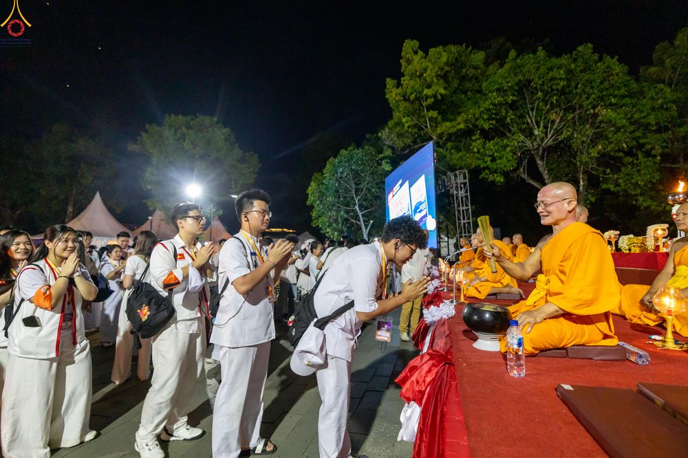 ภาพ No.333367:วันอาทิตย์ที่ 31 พฤษภาคม พ.ศ. 2569 MBMI ,WALUB , มูลนิธิธรรมกาย , การท่องเที่ยวและการบินแห่งอินโดนีเซีย (injourney destinations) , สหภาพพระธรรมทูตไทยในอินโดนีเซีย-แอฟริกา และเครือข่าย คณะสงฆ์มหายาน , วัชรยาน และเถรวาท ในอินโดนีเซีย ร่วมกันการจัดงานเฉลิมฉ
