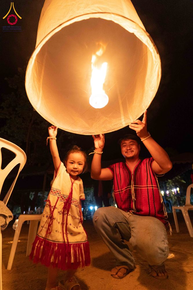 ภาพ No.309138:วันศุกร์ที่ 6 กุมภาพันธ์ พ.ศ.2569 พิธีจุดประทีปโคมลาน ปล่อยโคมลอยถวายเป็นพุทธบูชา  ณ ลานธรรมเจดีย์วัดทุ่งเจริญธรรม อ.อมก๋อย จ.เชียงใหม่