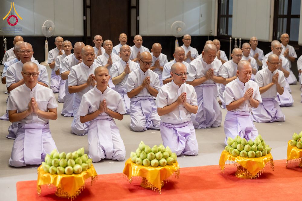 ภาพ No.286511:วันเสาร์ที่ 12 กรกฏาคม พ.ศ.2568 พิธีบรรพชาอุปสมบท  โครงการบรรพชาอุปสมบทหมู่ ธรรมทายาทนานาชาติ(ภาคภาษาจีน), โครงการบรรพชาสามเณร โรงเรียนนานาชาติ รุ่นที 14