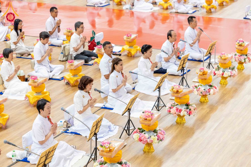 ภาพ No.313634:วันอาทิตย์ที่ 15 มีนาคม พ.ศ. 2569 พิธีร่วมบุญบรรพชาสามเณร 5000 รูป ณ ห้องแก้วสารพัดนึก 2 สภาธรรมกายสากล วัดพระธรรมกาย