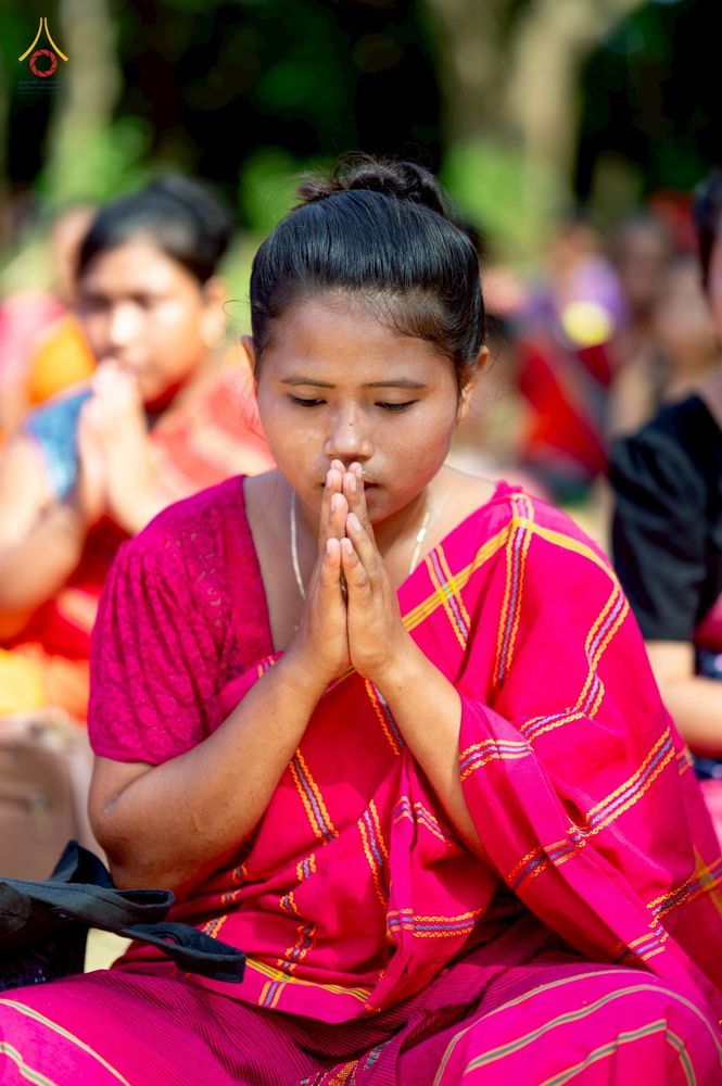 ภาพ No.257530:วันที่ 17 ตุลาคม พ.ศ. 2568 พิธีทอดกฐินสมทบวัดกัลยาณมิตรต่างประเทศ  บูชาธรรม 81 ปี หลวงพ่อธัมมชโย ณ ศูนย์ปฏิบัติธรรมไมตรีปูร์ เมืองคาร์การชารี ประเทศบังกลาเทศ 