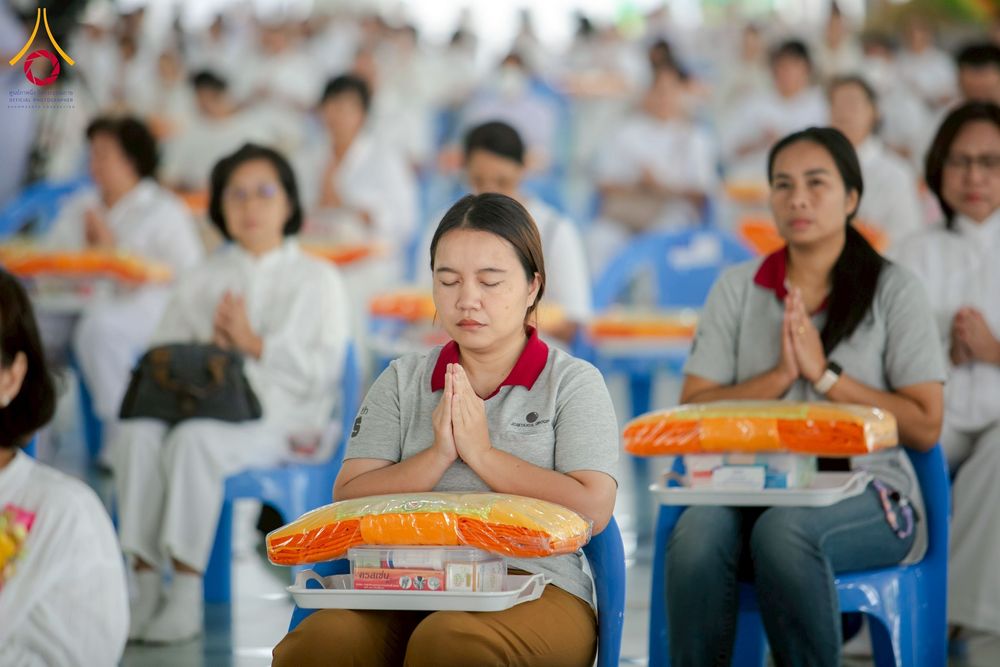 ภาพ No.265934:วันพุธที่ 5 พฤศจิกายน พ.ศ. 2568 (วันพระ ขึ้น 15 ค่ำ เดือน 12) พิธีบุพเปตพลี ครั้งที่ 172 ร่วมอุทิศบุญแด่หมู่ญาติที่ล่วงลับไปแล้ว และสืบทอดอายุพระพุทธศาสนา ณ หอฉันคุณยายอาจารย์ฯ วัดพระธรรมกาย