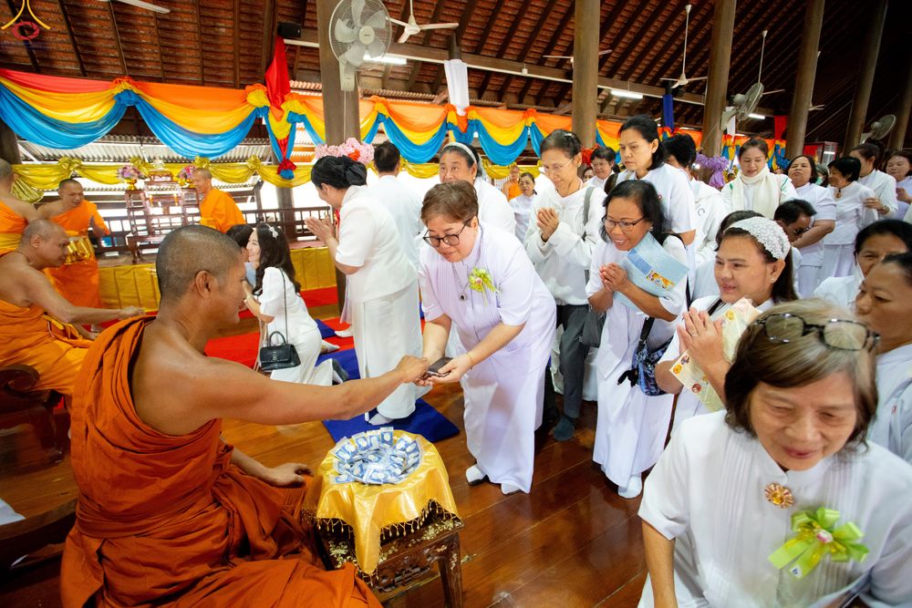 ภาพ No.291529:วันที่ 9 มกราคม พ.ศ. 2569  พิธีทอดผ้าป่าทำนุบำรุงศาสนสถาน  ณ วัดสรรเพรช อ.สามพราน จ.นครปฐม  ในโครงการธรรมยาตรา กตัญญูบูชา มหาปูชนียาจารย์  พระมงคลเทพมุนี(สด จนฺทสโร) พระผู้ปราบมาร  อนุสรณ์สถาน 7 แห่ง ปีที่ 14