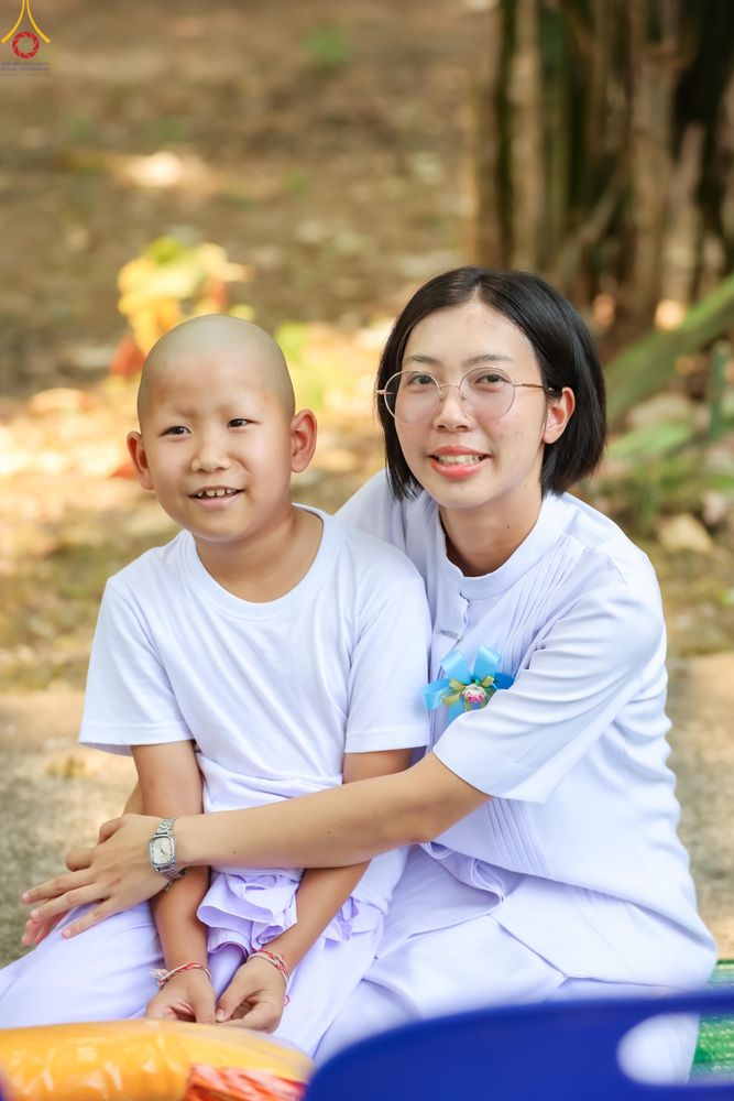 ภาพ No.317970:วันพฤหัสบดีที่ 2 เมษายน พ.ศ.2569 พิธีปลงผม , พิธีขอขมามอบบาตรและผ้าไตร , พิธีบรรพชาสามเณร จำนวน 28 รูป   ณ วัดโซกเป็ดอภิญญาโณ ต.เมืองเก่า อ.เมือง จ.สุโขทัย