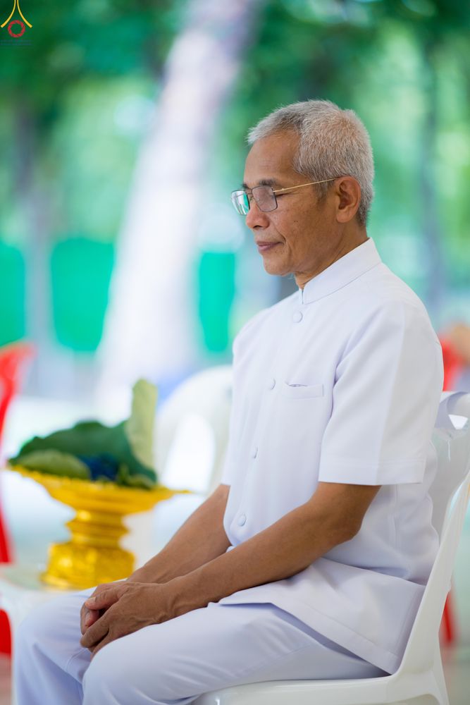 ภาพ No.330495:วันที่ 30 พฤษภาคม พ.ศ.2569 พิธีตัดปอยผมและปลงผม อุบาสกอุปสมบทอุทิศชีวิต 11 ท่าน (ภาพชุดที่ 2) ณ โบสถ์พระไตรปิฎก วัดพระธรรมกาย จังหวัดปทุมธานี