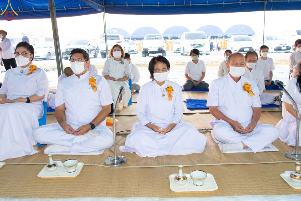 ภาพ No.74366:พิธีถวายภัตตาหารเป็นสังฆทาน แด่คณะพระธรรมยาตราฯ ในโครงการธรรมยาตรากตัญญูบูชา มหาปูชนียาจารย์ พระมงคลเทพมุนี(สด จนฺทสโร) พระผู้ปราบมาร อนุสรณ์สถาน 7 แห่ง ปีที่ 11 วันที่ 26 มกราคม พ.ศ. 2566