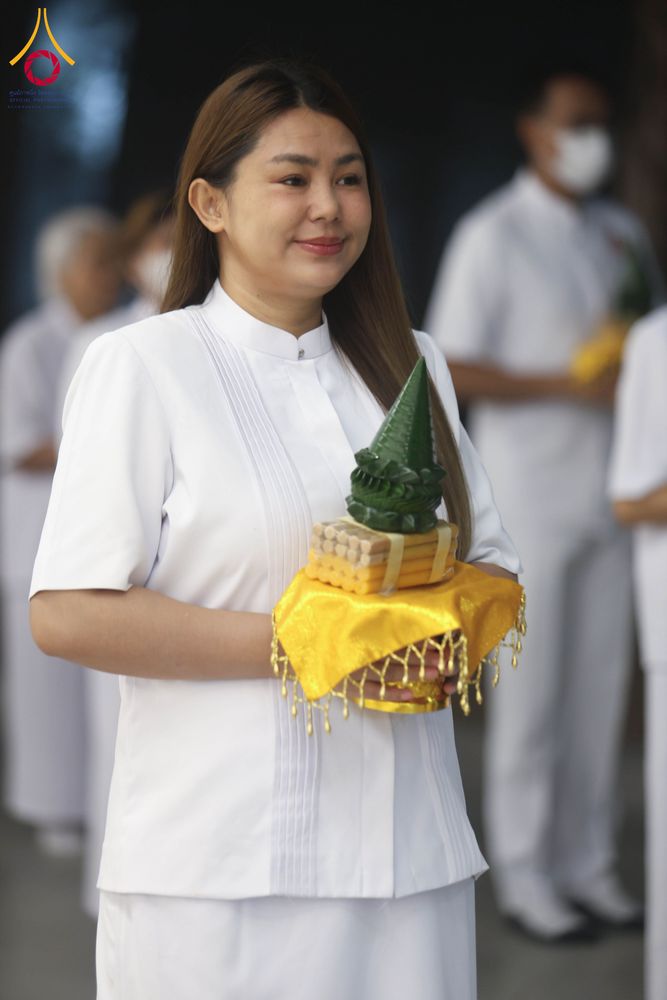 ภาพ No.298016:วันเสาร์ที่ 17 มกราคม พ.ศ. 2569 พิธีบรรพชาอุปสมบท โครงการอุปสมบทหมู่ บูชาธรรมครบ 117 ปี คุณยายอาจารย์มหารัตนอุบาสิกาจันทร์ ขนนกยูง  ณ อุโบสถพระไตรปิฎก วัดพระธรรมกาย