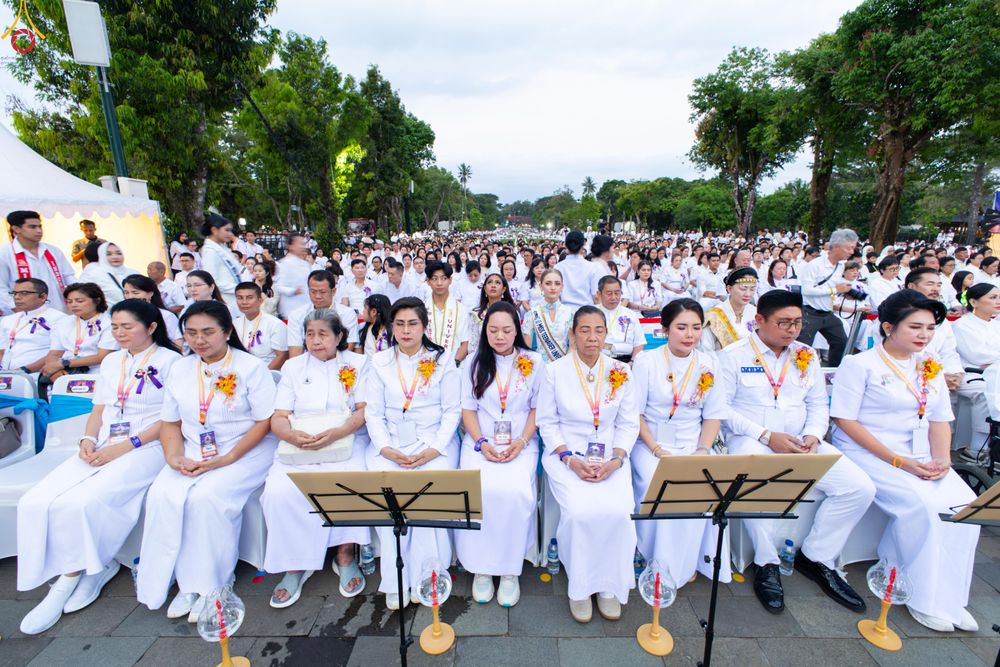 ภาพ No.331924:วันอาทิตย์ที่ 31 พฤษภาคม พ.ศ. 2569 สมาคมมหานิกายอินโดนีเซีย (MBMI) , สมาคมวาลูบี้ (WALUBI) , มูลนิธิธรรมกาย , การท่องเที่ยวและการบินแห่งอินโดนีเซีย (injourney destinations) , สหภาพพระธรรมทูตไทยในอินโดนีเซีย-แอฟริกา และเครือข่าย คณะสงฆ์มหายาน , วัชรยาน แล