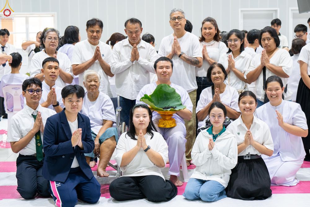 ภาพ No.319310:วันเสาร์ที่ 4 เมษายน พ.ศ.2569 พิธีปลงผมนาคธรรมทายาท โครงการอุปสมบทหมู่ธรรมทายาท ระดับอุดมศึกษา รุ่นที่ 53 ภาคฤดูร้อน ณ มหารัตนวิหารคด 13 วัดพระธรรมกาย