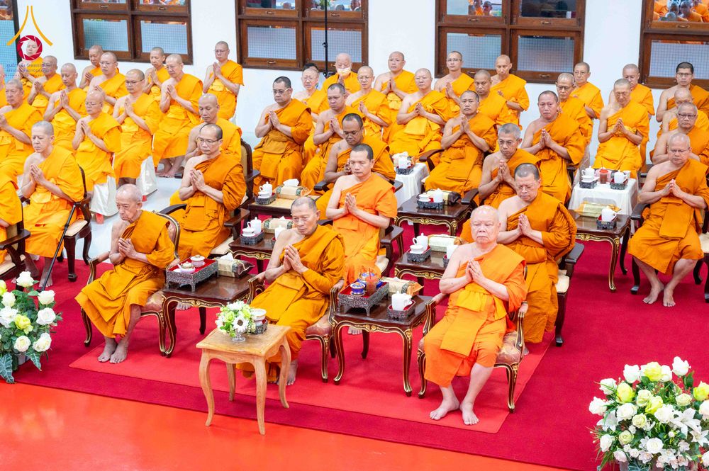 ภาพ No.314901:วันอาทิตย์ที่ 22 มีนาคม พ.ศ. 2569 พิธีบำเพ็ญกุศล คุณพ่อณรงค์ จินตมากุล  สิริอายุ 99 ปี 11 เดือน โยมบิดา พระครูปลัดรัตนวีรวัฒน์ (รังสฤษดิ์ อิทฺธิจินตโก) ที่ปรึกษาเจ้าคณะจังหวัดปทุมธานี เจ้าอาวาสวัดพระธรรมกาย  ณ ห้องปลูกศรัทธา 2 วัดพระธรรมกาย ปทุมธานี