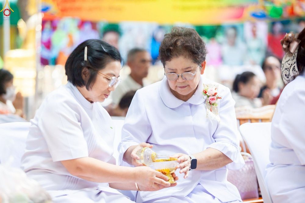 ภาพ No.252535:วันที่ 11 ตุลาคม พ.ศ. 2568 พิธีทอดกฐินสามัคคีทั่วไทย 30,000 วัด โดยคณะศิษยานุศิษย์ บูชาธรรม 81 ปี หลวงพ่อธัมมชโย ณ วัดโคกมะตูม อ.เมืองสระบุรี จ.สระบุรี