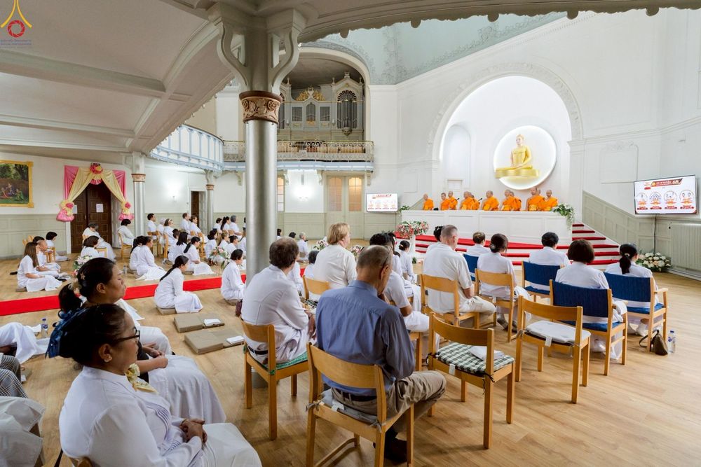 ภาพ No.269214:วันอาทิตย์ที่ 26  ตุลาคม พ.ศ. 2568 พิธีทอดกฐินวัดพระธรรมกายนอร์ธสวีเดน ประเทศสวีเดน 