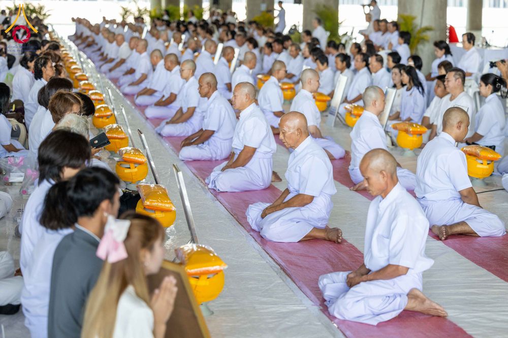 ภาพ No.341779:วันเสาร์ที่ 25 กรกฎาคม พ.ศ. 2569 พิธีบรรพชาอุปสมบท โครงการบรรพชาอุปสมบทหมู่ รุ่นเข้าพรรษา ปี 2569 โครงการบวชพระนานาชาติ AEC และ WAB รุ่นที่  10 ณ วัดพระธรรมกาย จ.ปทุมธานี