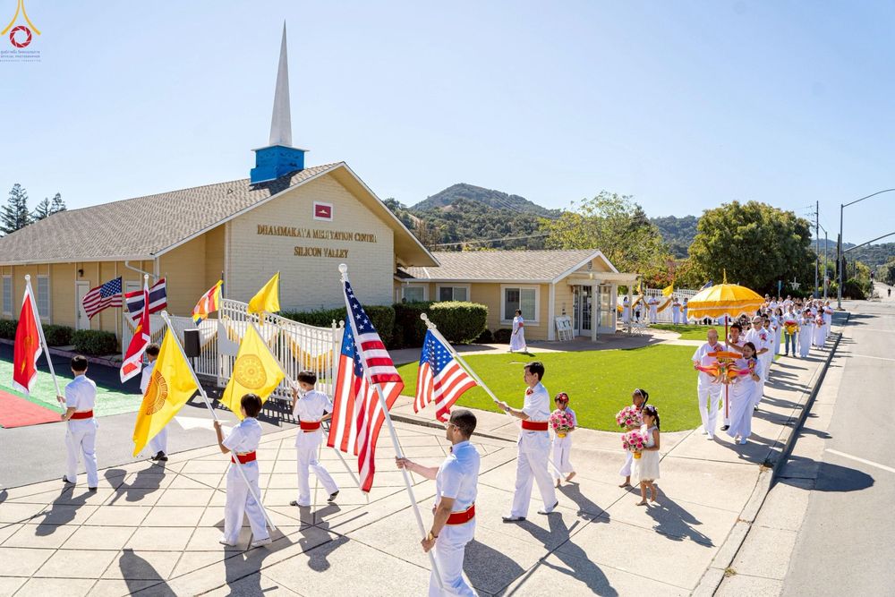 ภาพ No.255628:วันที่ 12 ตุลาคม พ.ศ. 2568 พิธีทอดกฐินสามัคคี  ณ วัดพระธรรมกายซิลิคอนวัลเลย์  สหรัฐอเมริกา 