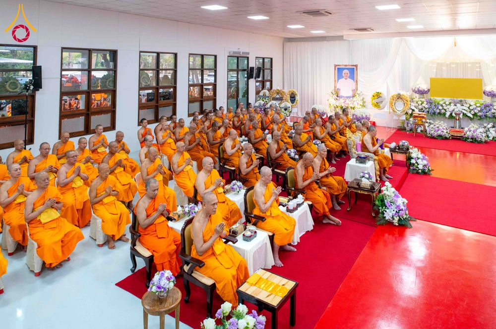 ภาพ No.315135:วันจันทร์ที่ 23 มีนาคม พ.ศ. 2569 พิธีบำเพ็ญกุศล คุณพ่อณรงค์ จินตมากุล  สิริอายุ 99 ปี 11 เดือน โยมบิดา พระครูปลัดรัตนวีรวัฒน์ (รังสฤษดิ์ อิทฺธิจินตโก) ที่ปรึกษาเจ้าคณะจังหวัดปทุมธานี เจ้าอาวาสวัดพระธรรมกาย  ณ ห้องปลูกศรัทธา 2 วัดพระธรรมกาย ปทุมธานี