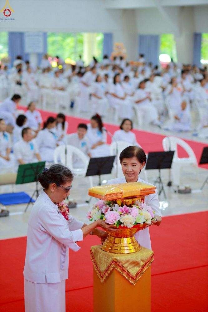 ภาพ No.261049:วันอังคารที่ 14 ตุลาคม พ.ศ. 2568 พิธีทอดกฐินสามัคคี "สร้างองค์พระเจดีย์เพื่อสร้างสันติภาพโลก" ขนาดหน้าตัก 10 เมตร ณ ศูนย์ปฏิบัติธรรมระยอง(บ้านช่องลม) ตำบลบางบุตร อำเภอบ้านค่าย จังหวัดระยอง