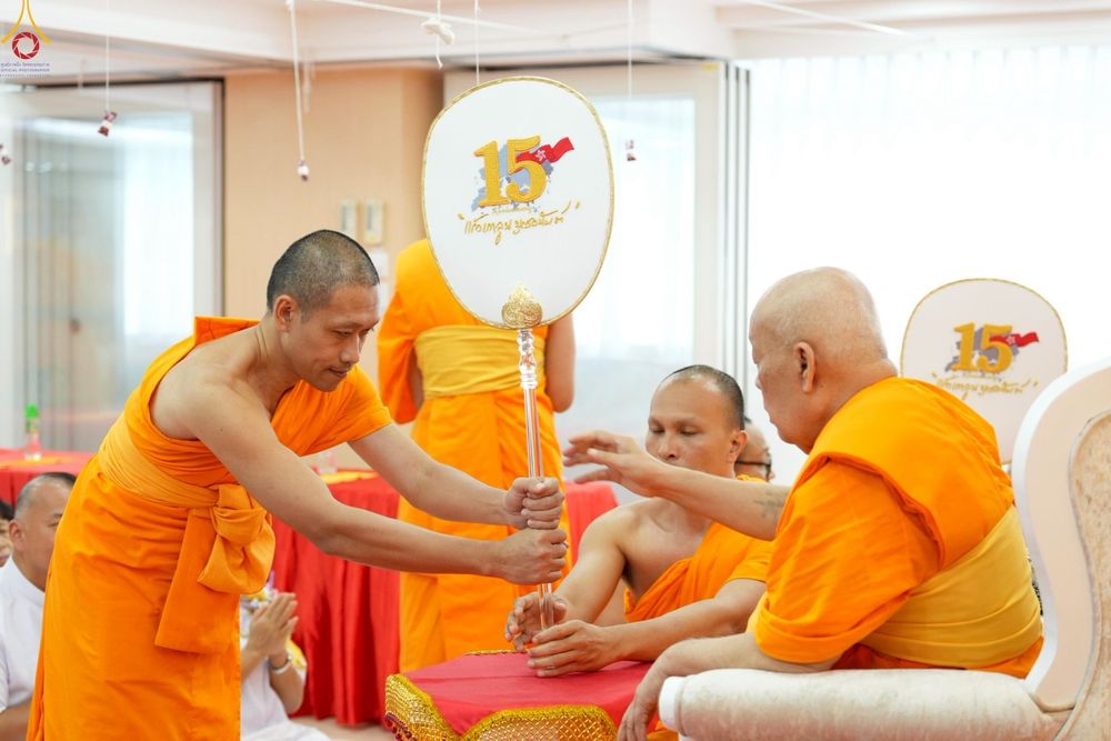 ภาพ No.233675:วันอาทิตย์ที่ 6 กรกฎาคม พ.ศ.2568 พิธีสมโภช 15 ปี วัดพระธรรมกายเกาลูน และพิธีมุทิตาสักการะเปรียญธรรม 9 ประโยค ณ วัดพระธรรมกายเกาลูน เขตปกครองพิเศษฮ่องกง สาธารณรัฐประชาชนจีน