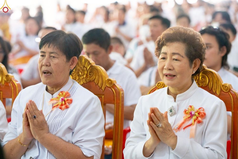 ภาพ No.286052:วันที่ 11 ตุลาคม พ.ศ. 2568 พิธีทอดกฐินสามัคคีทั่วไทย 30,000 วัด โดยคณะศิษยานุศิษย์ บูชาธรรม 81 ปี หลวงพ่อธัมมชโย ณ วัดโบสถ์บน ต.บางคูเวียง อ.บางกรวย จ.นนทบุรี