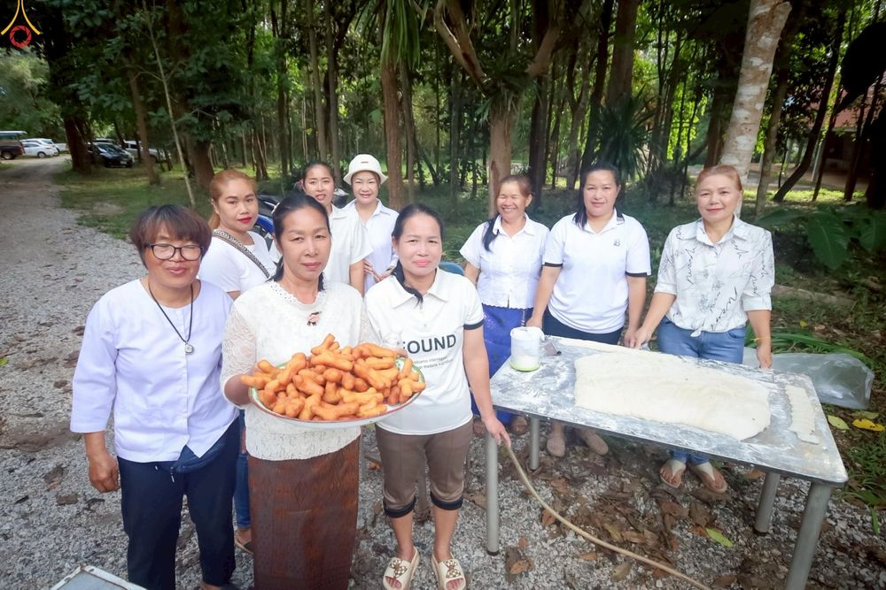 ภาพ No.251019:วันที่ 9 ตุลาคม พ.ศ. 2568 พิธีทอดกฐินสามัคคีทั่วไทย 30,000 วัด โดยคณะศิษยานุศิษย์ บูชาธรรม 81 ปี หลวงพ่อธัมมชโย ณ วัดห้วยน้ำริน ต.ร่องจิก อ.ภูเรือ จ.เลย