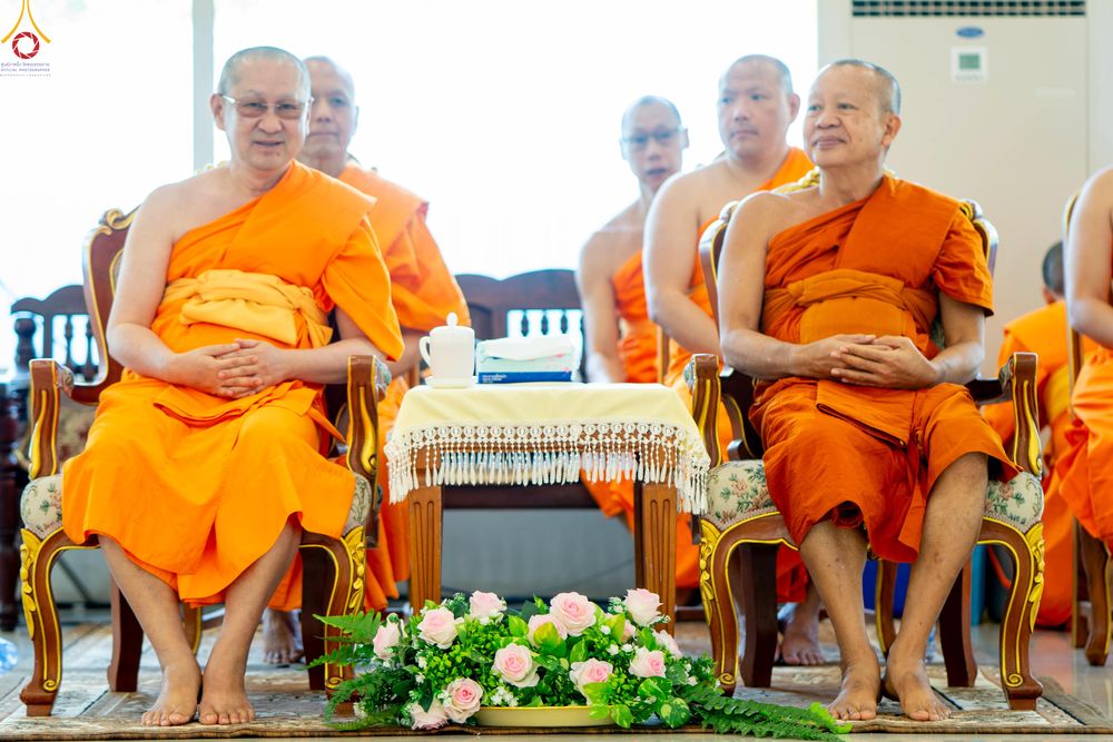 ภาพ No.291857:วันที่ 9 มกราคม พ.ศ. 2569 พิธีทอดผ้าป่าทำนุบำรุงศาสนสถาน ณ วัดศรีเมือง จ.สมุทรสาคร ในโครงการธรรมยาตรา กตัญญูบูชา มหาปูชนียาจารย์ พระมงคลเทพมุนี(สด จนฺทสโร) พระผู้ปราบมาร อนุสรณ์สถาน 7 แห่ง ปีที่ 14