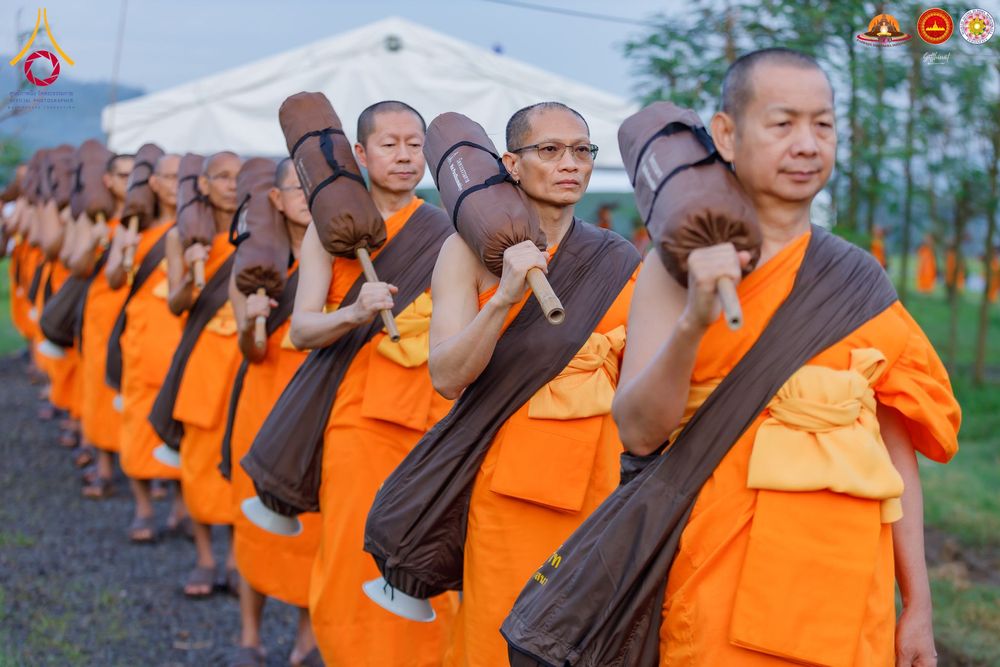 ภาพ No.280040:วันที่ 31 ธันวาคม พ.ศ. 2568 เดินธรรมยาตราที่บรมพุทธโธ อินโดนีเซีย